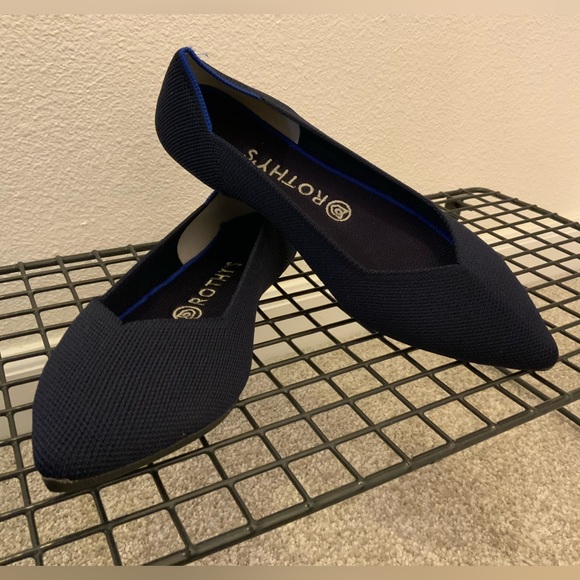 Rothy’s navy blue The Point flats - Picture 2 of 6